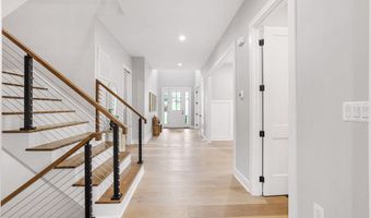 8525 RALEIGH Ave, Annandale, VA 22003