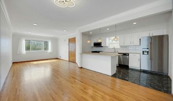 149 HOBART Ave, Bayonne, NJ 07002