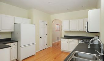 28 Passage Ln, Barnegat, NJ 08005