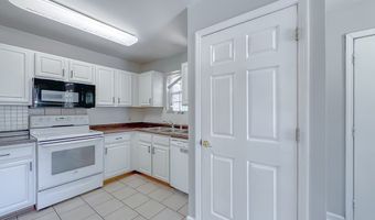 1409 Woodland Dr, Bainbridge, GA 39819