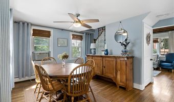 8 Lincoln Ave, Bristol, RI 02809