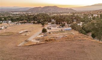 10009 Jefferson St, Yucaipa, CA 92399
