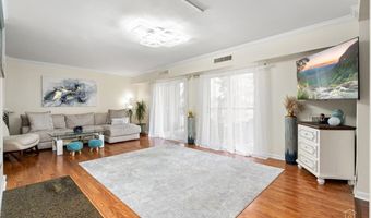 1405 E Central Rd 222C, Arlington Heights, IL 60005