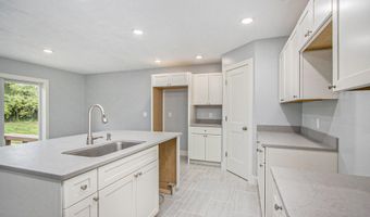 126 Goodwin St, Allegan, MI 49010