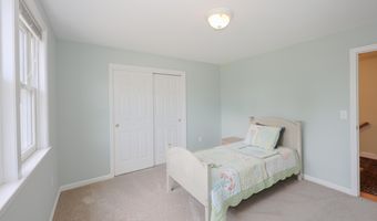 4 Jennifer Ln, Amherst, NH 03031