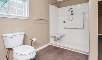 945 Snyder Rd, Arkadelphia, AR 71923