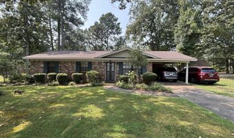 111 Cherokee Dr, Amory, MS 38821