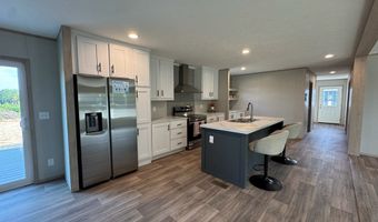 5531 AXTON Rd, Axton, VA 24054