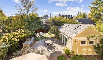 1604 N EDGEWOOD St, Arlington, VA 22201