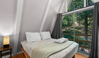 636 Cathedral Dr, Aptos, CA 95003
