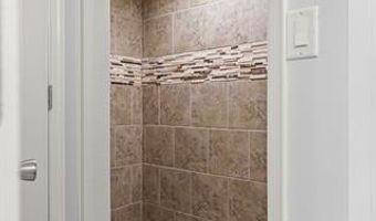 10018 Manor Ave, Allen Park, MI 48101