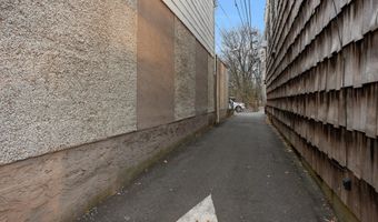 1 N MAIN St, Allentown, NJ 08501