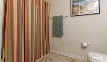 332 Appeldoorn Cir, Asheville, NC 28803