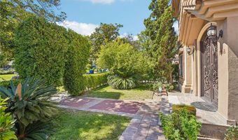 1948 N Catalina St, Los Angeles, CA 90027