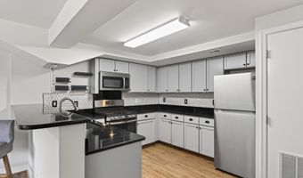 1461 VAN DORN St N A, Alexandria, VA 22304
