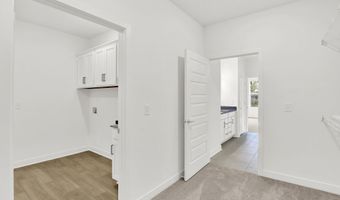 5279 Nettleton Way, Avon, IN 46123