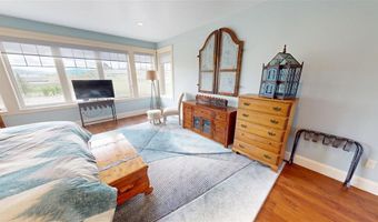 6 Whitney Dr, Cody, WY 82414