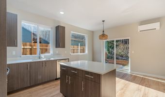 319 S NEPTUNE St, Rockaway Beach, OR 97136