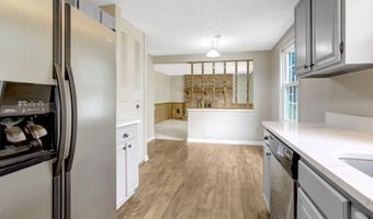 3381 MONARCH Ln, Annandale, VA 22003