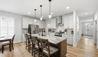 105 Axton Ln, Ashland, VA 23005