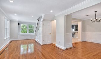 277 Franklin St Ext, Danbury, CT 06811