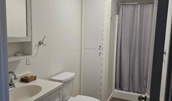 109-111 W Hazel St, Albion, IN 46701