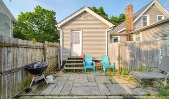 317 E Maple Ave, Adrian, MI 49221