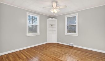 335 Albany Shaker Rd, Albany, NY 12211