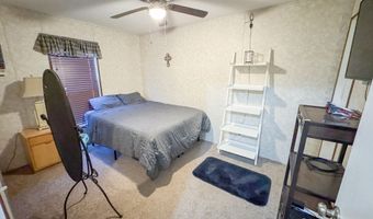 2687 Linda Ln, Alford, FL 32420