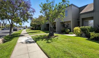 1038 Melrose Ave, Alameda, CA 94502