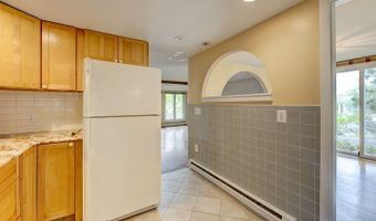 120 Highland Ave, Branford, CT 06405