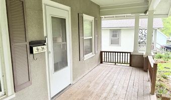 905 Parallel St, Atchison, KS 66002