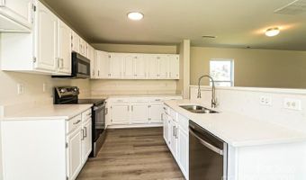 402 Smokehouse Ln, Albemarle, NC 28001