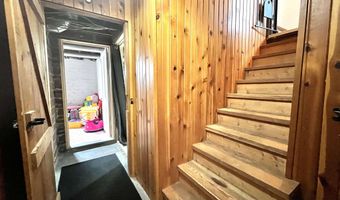 906 Locust St, Atlantic, IA 50022