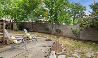 2713 ALBEMARLE Dr, Alexandria, VA 22303