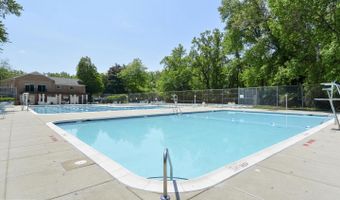 10631 MONTROSE Ave #M-202, Bethesda, MD 20814