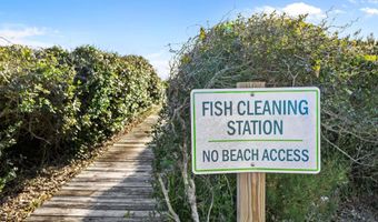 2401 W Fort Macon Rd 244, Atlantic Beach, NC 28512