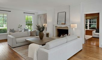 6 Searles Rd, Darien, CT 06820