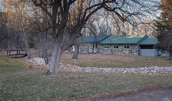 116 S Brook Ave, Absarokee, MT 59001