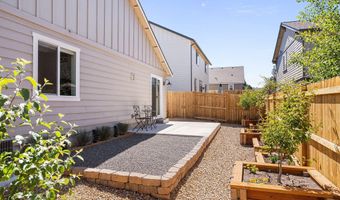 62847 NE Daniel Rd, Bend, OR 97701