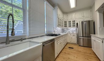 201 Boothe St, Batesville, MS 38606