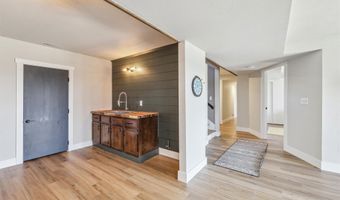 33065 W Trail Ridge Cir, Adel, IA 50003