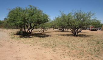 318 S Cochise Ln 62, Benson, AZ 85602