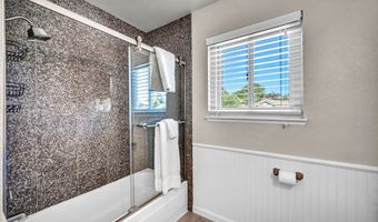 3225 Shoreline Dr, Las Vegas, NV 89117