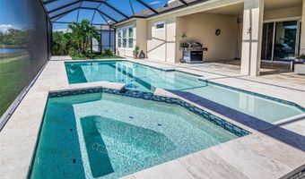 5330 SILVER SUN Dr, Apollo Beach, FL 33572