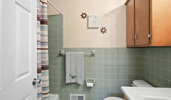 108 Hodge St, Abbeville, SC 29620