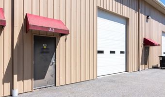 376 Dry Bridge Rd J2, North Kingstown, RI 02852
