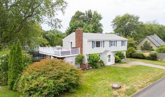 80 PECK Ave, Bristol, RI 02809