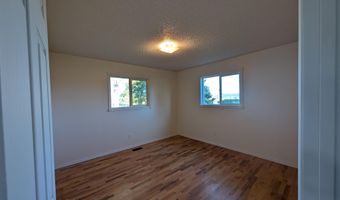 33000 McCartie Ln, Bonanza, OR 97623