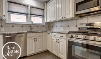 15560 Mclain Ave, Allen Park, MI 48101
